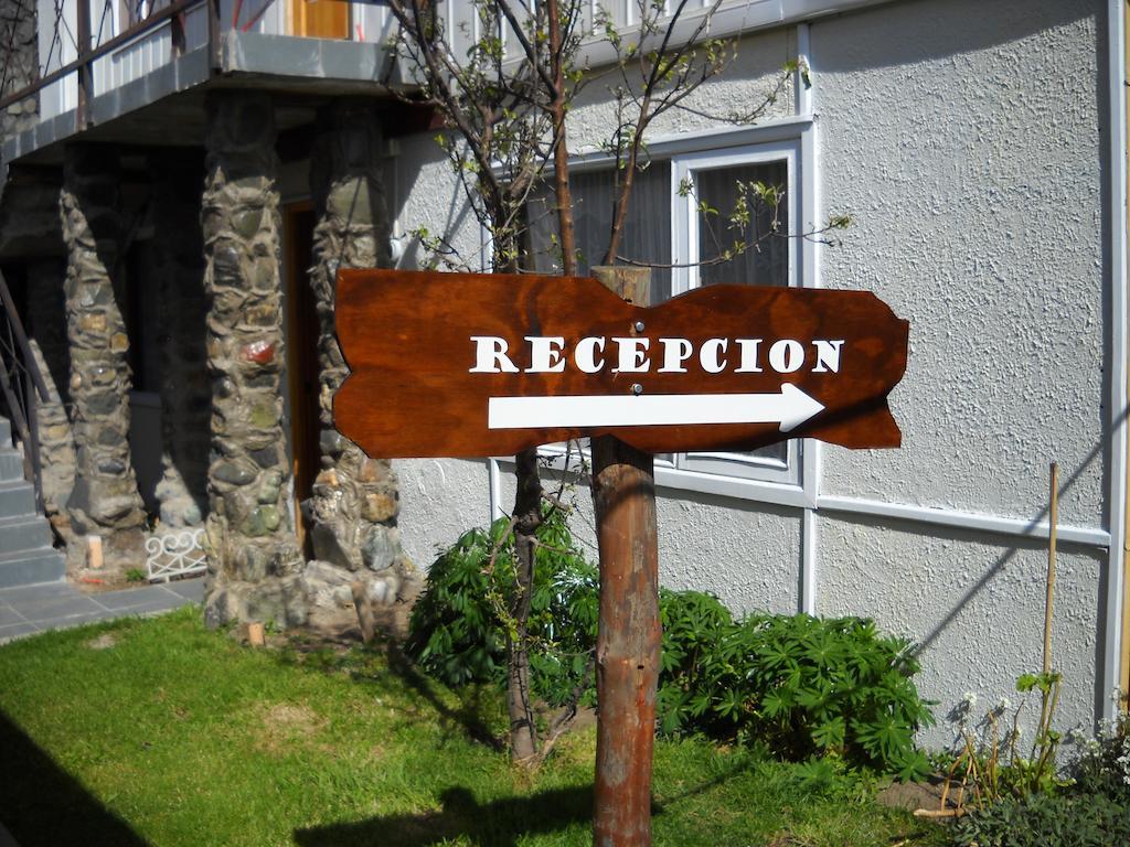 Hostal Parediso Punta Arenas Bagian luar foto