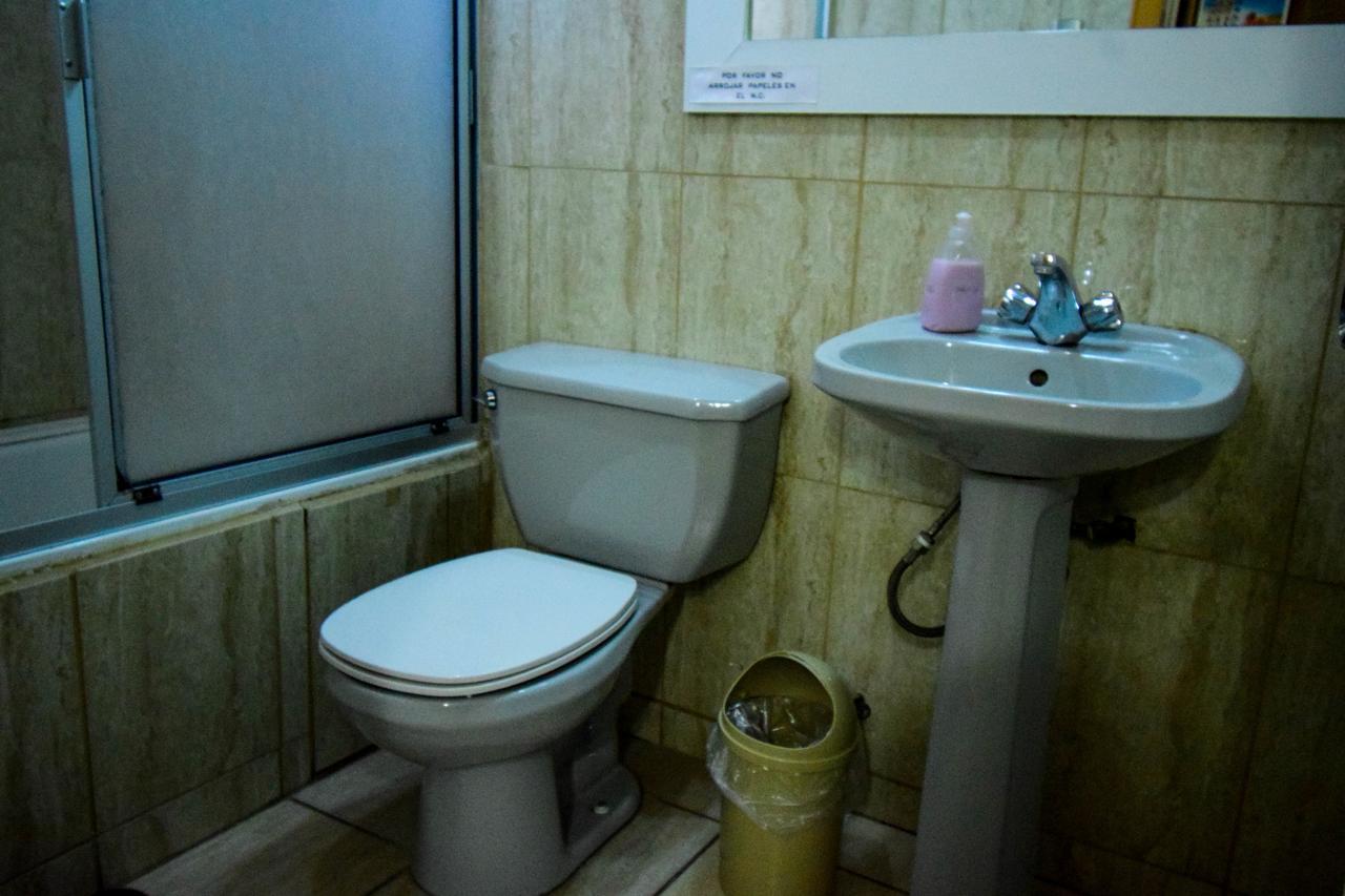 Hostal Parediso Punta Arenas Bagian luar foto
